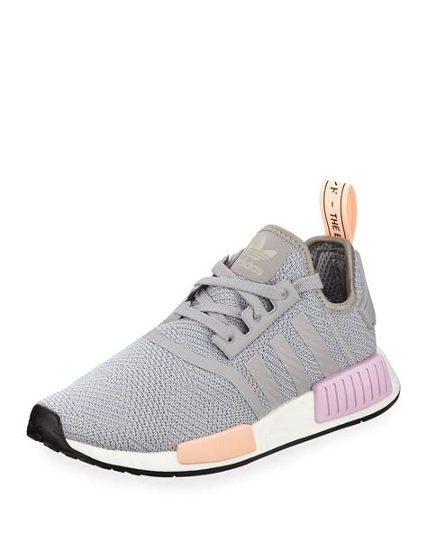 Womens nmd - The NMD has continued to evolve and new additions such as the Chukka Trail, City Sock, Creator and white NMD trainers remain in high demand. Innovative design elements such as cage-assisted lacing, front and mid-plugs create instant style impact. Celebrity designs are a fun addition to this nostalgic range that continues to enchant runners and ...